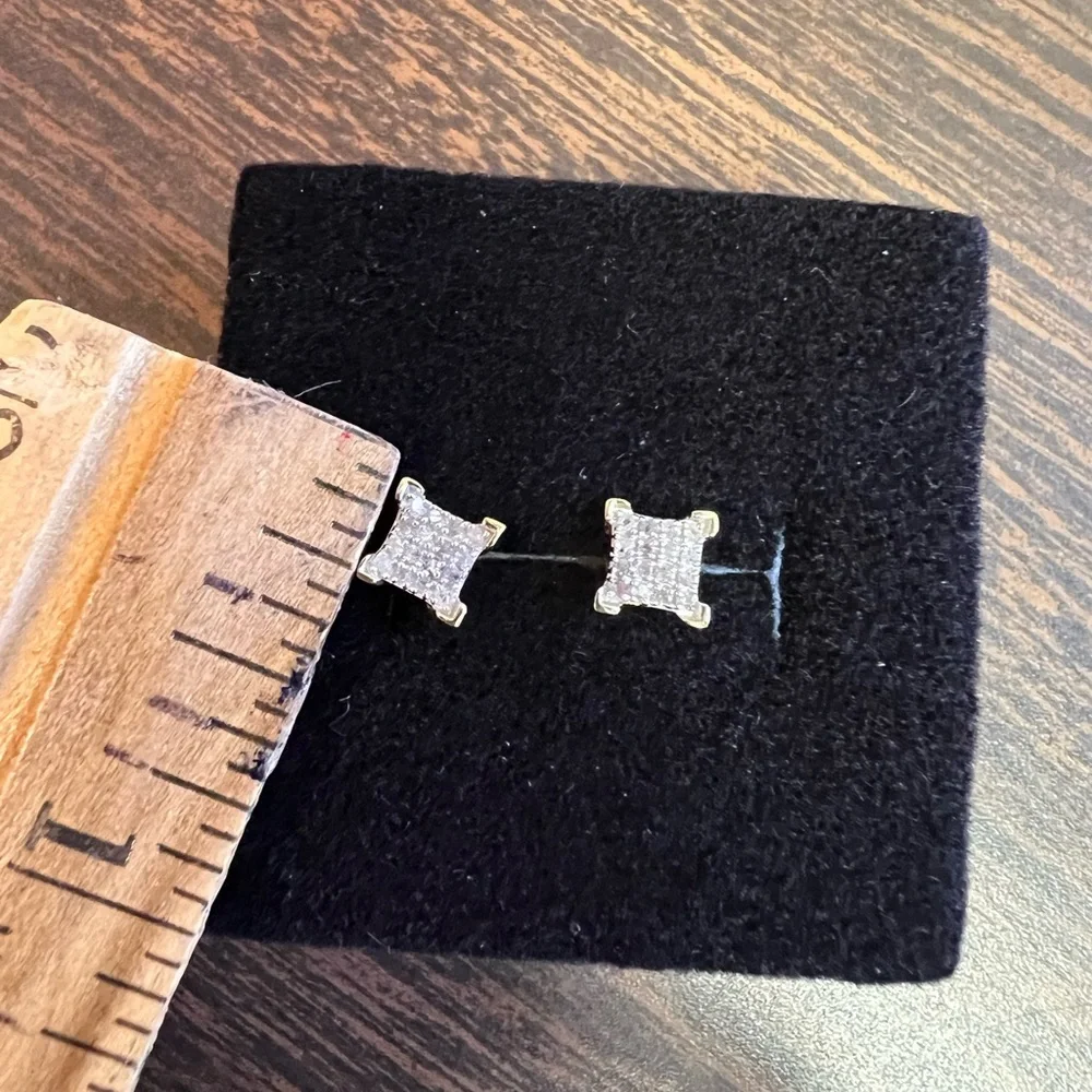 Diamond earrings - Picture 2 of 6